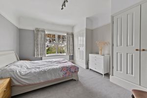 Bedroom- click for photo gallery